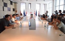 ქვემო ქართლში მცხოვრები სოციალურად დაუცველი, საჯარო სკოლის წარმატებული კურსდამთავრებულები ქობულეთში საზაფხულო ბანაკში დაისვენებენ